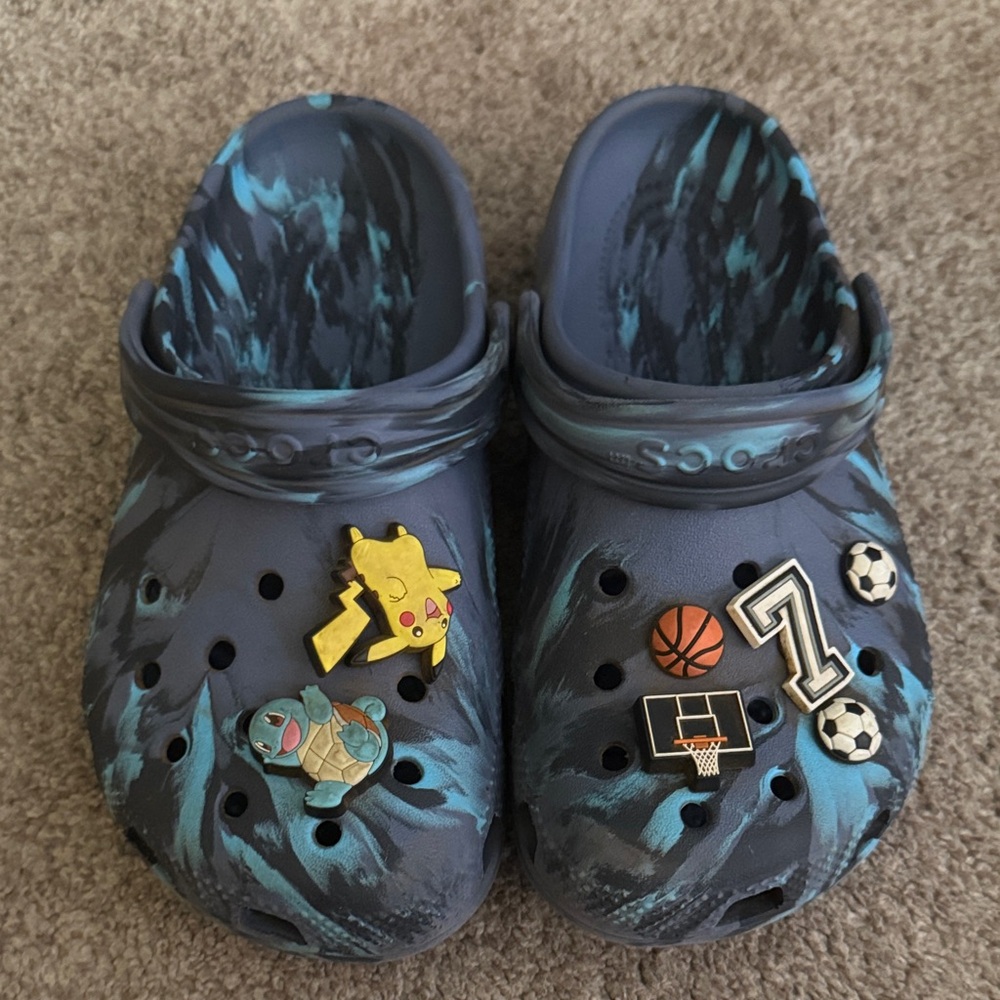 CROCS Blue Camouflage Clogs with Sports Charms